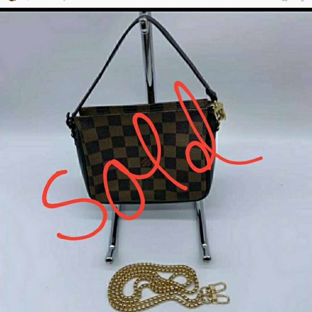 💯Authentic Louis Vuitton Damier Pouchette🌻
